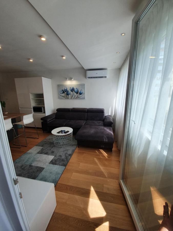 Apartman Leona 4*, Kantrida Fiume Esterno foto